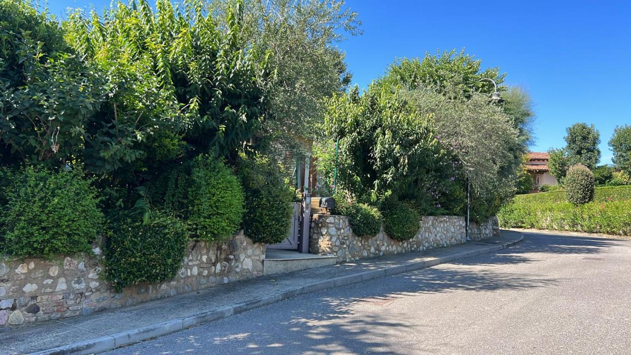 Steba House Savani Barbara Foresteria Lombarda Lonato del Garda Exterior foto